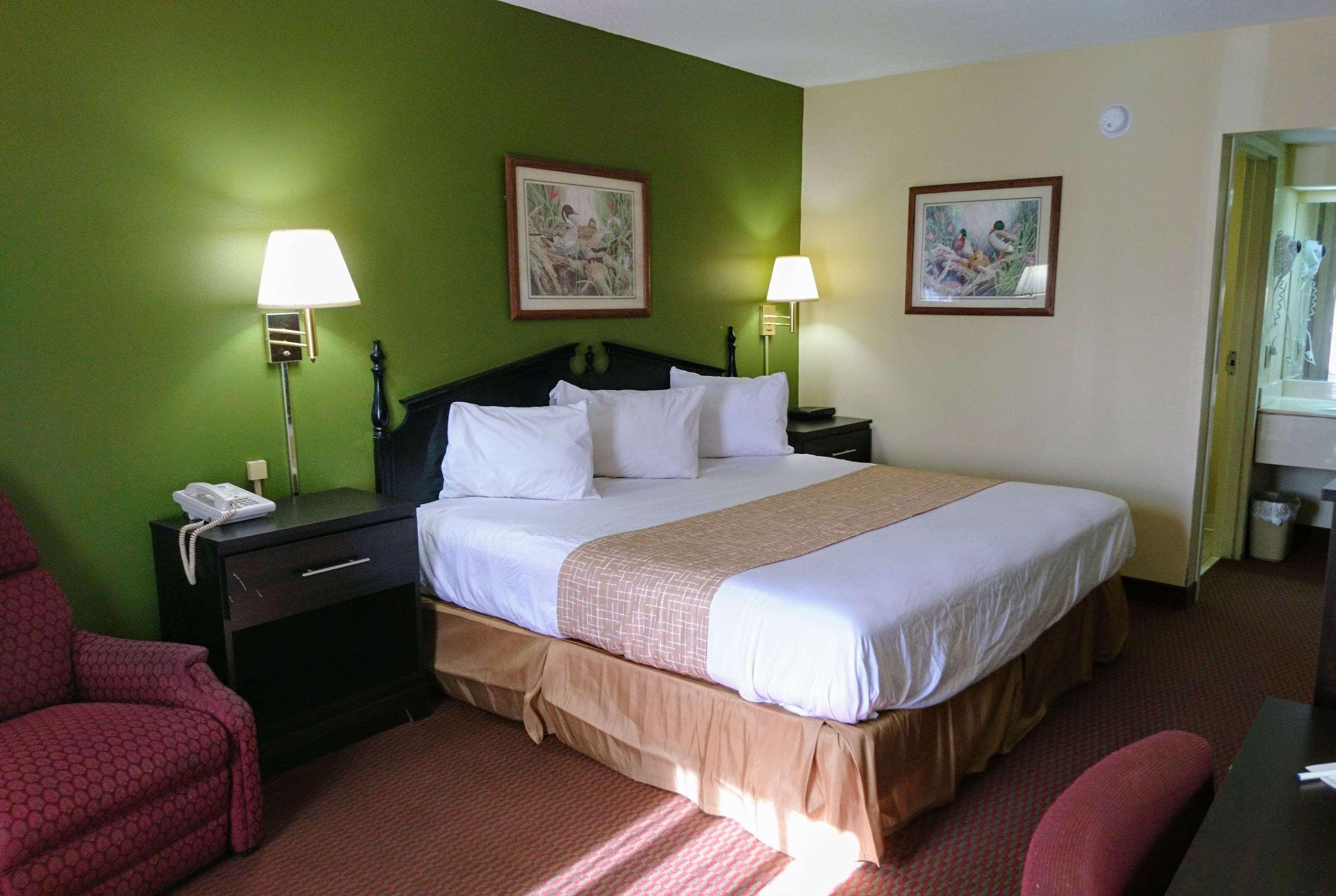 Travelodge by Wyndham Knoxville East Eksteriør billede